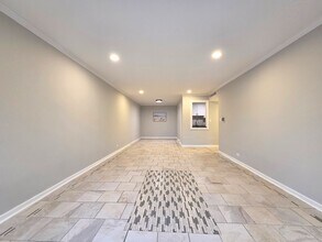 5001 Carriage Way Dr in Rolling Meadows, IL - Building Photo - Building Photo