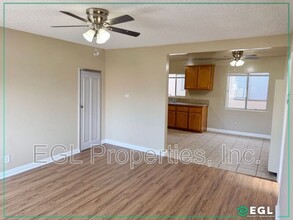 126 Jullien St in Los Angeles, CA - Building Photo - Building Photo