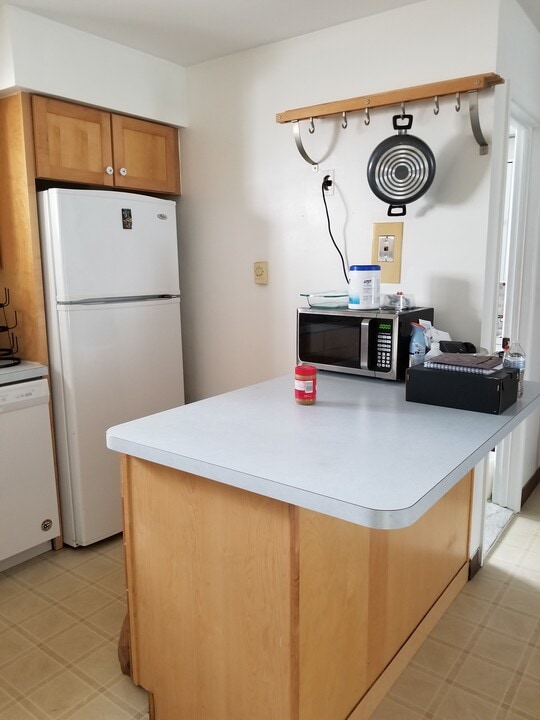 3101 Lone Pine Rd, Unit 2nd floor in Schenectady, NY - Building Photo