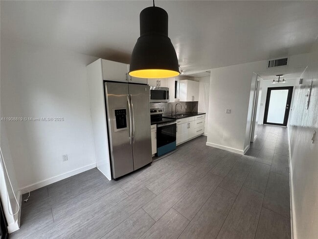 3011 SW 1st Ave in Miami, FL - Building Photo - Building Photo