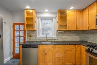 802 LeCount St in Philadelphia, PA - Building Photo - Building Photo