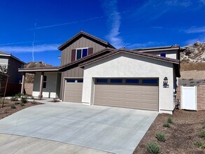 30284 Truckee Cir in Menifee, CA - Building Photo - Building Photo