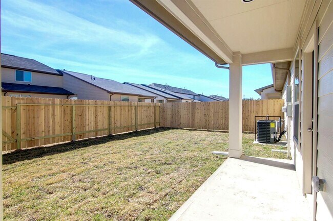 12338 Roy Mix Bohn Lane in Houston, TX - Building Photo - Building Photo