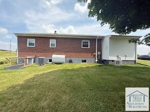 5538 Henry Rd in Henry, VA - Building Photo - Building Photo