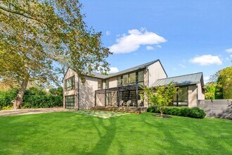 60 Gansett Ln in Amagansett, NY - Building Photo - Building Photo