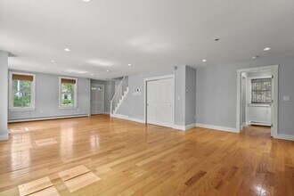 114 Old Oaken Bucket Rd in Norwell, MA - Building Photo - Building Photo