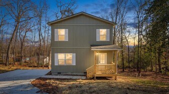 3622 Mountain View Dr in Chattanooga, TN - Building Photo