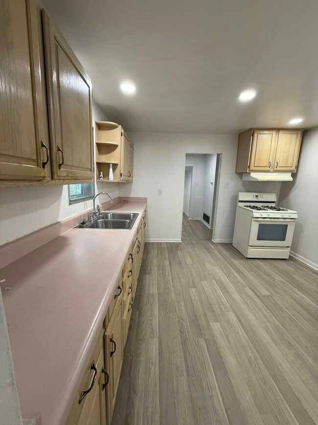 210 Byron St in Fort Worth, TX - Building Photo - Building Photo