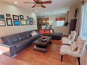 8209 Santa Rosa Ct in Sarasota, FL - Building Photo - Building Photo