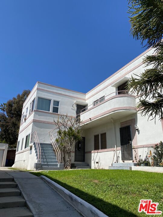 837 Alexandria Ave in Los Angeles, CA - Building Photo - Building Photo