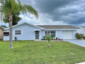 1806 Ironwood Ct W in Oldsmar, FL - Building Photo - Building Photo