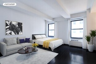 18-20 Pine St in New York, NY - Building Photo