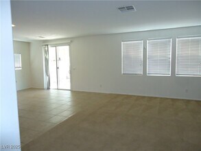 3405 Barada Heights Ave in North Las Vegas, NV - Building Photo - Building Photo