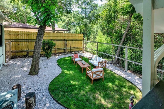 1800 Winsted Ln in Austin, TX - Building Photo - Building Photo
