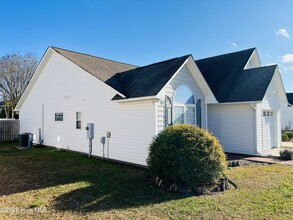 3015 Cheryl Ct in Winterville, NC - Building Photo - Building Photo