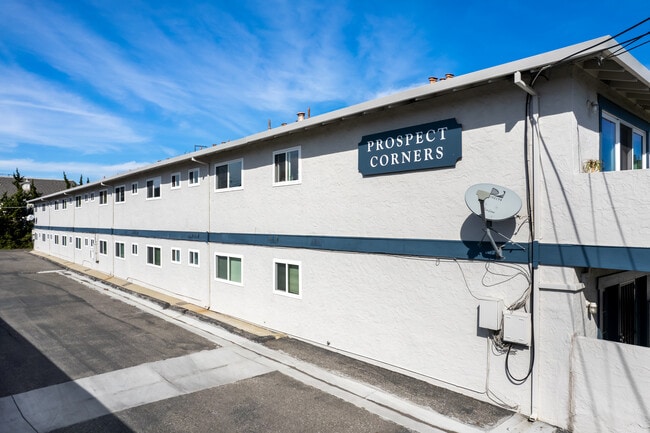 Prospect Corners in San Jose, CA - Building Photo - Building Photo
