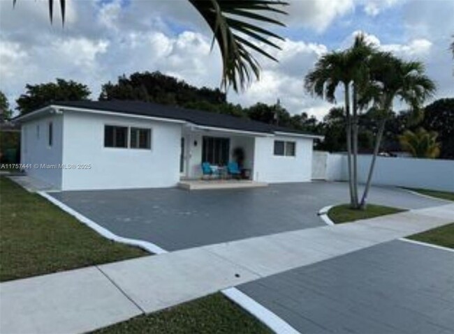 property at 4301 SW 85th Ave