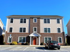 Oak Grove Apartments in Middletown, PA - Building Photo - Building Photo