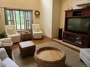 11 Beacham Rd in Rhinebeck, NY - Building Photo - Building Photo