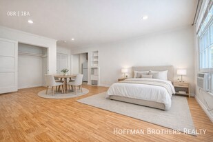 301 N Sycamore Ave, Unit 1 in Los Angeles, CA - Building Photo