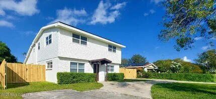746 Ironwood Dr in Melbourne, FL - Building Photo - Building Photo