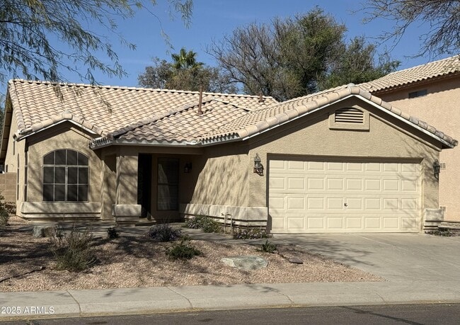 4752 E Lavender Ln in Phoenix, AZ - Building Photo - Building Photo