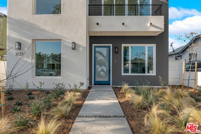 3137 Curts Ave in Los Angeles, CA - Building Photo - Building Photo