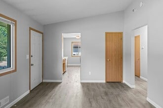 14840 Dallara Ave in Rosemount, MN - Building Photo - Building Photo