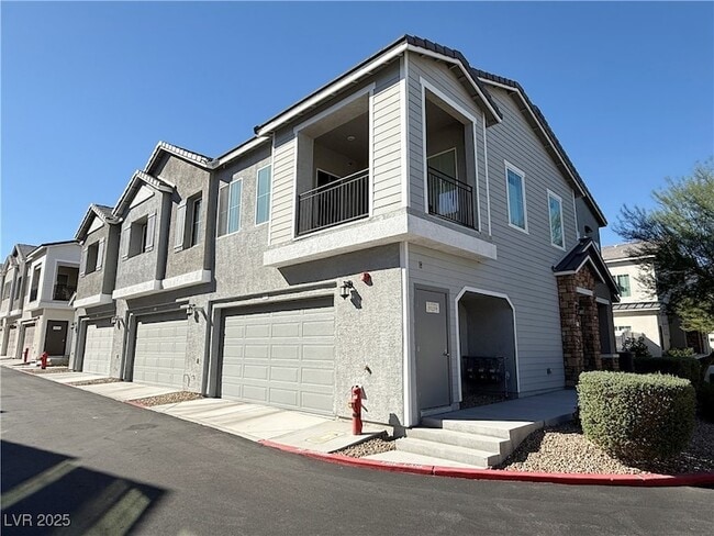525 Mossy Cup St in Henderson, NV - Foto de edificio - Building Photo