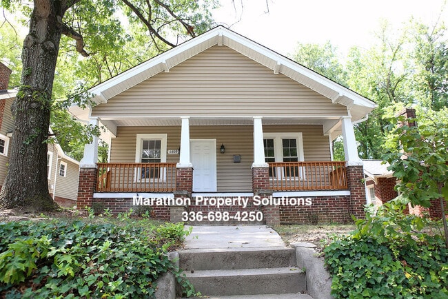 1809 Walker Ave in Greensboro, NC - Foto de edificio - Building Photo