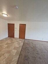 851 Eastern Ave in West Bend, WI - Building Photo - Building Photo