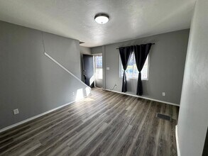 7311 Woodlawn Ave in Pittsburgh, PA - Building Photo - Building Photo