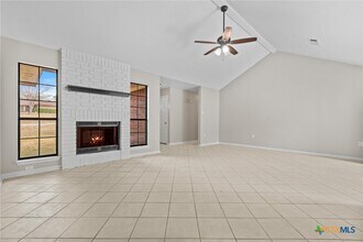 180 County Rd 4933 in Kempner, TX - Building Photo - Building Photo