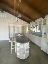 313 Ocean Front Walk, Unit 4 in Venice, CA - Building Photo - Building Photo