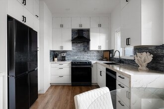 236 Reef Ct in Santa Barbara, CA - Building Photo - Building Photo