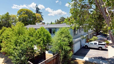 1014 Madera Ave in Menlo Park, CA - Building Photo - Building Photo