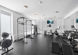 348 Baldwin Ave in Jersey City, NJ - Building Photo - Building Photo