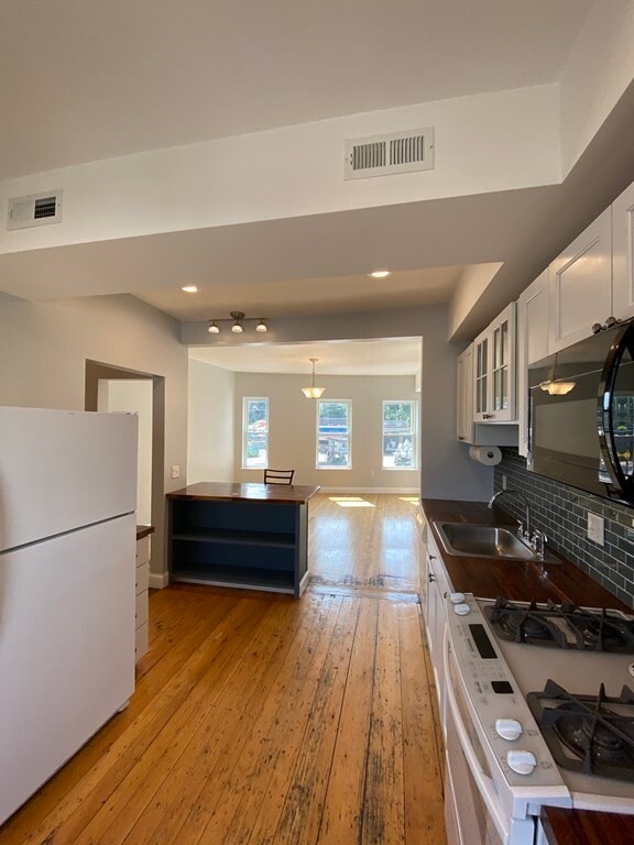 3 Bellevue St in Waltham, MA - Building Photo - Building Photo