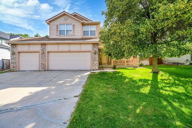 property at 1460 Foxtail Dr