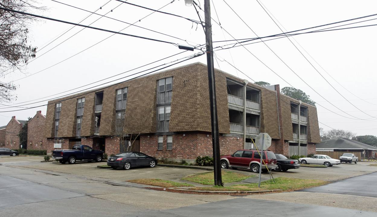 Greenhouse Apartments in Metairie, LA - Building Photo