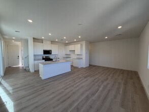9214 Innot Ave in Las Vegas, NV - Building Photo - Building Photo
