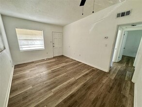 819 W Portage St in Kissimmee, FL - Building Photo - Building Photo