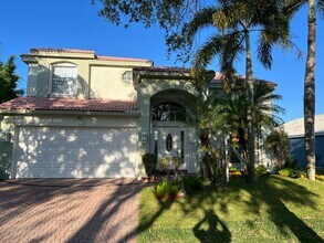 1571 NW 132nd Ave in Pembroke Pines, FL - Building Photo - Building Photo