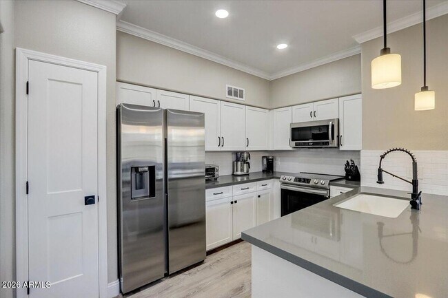 19777 N 76th St, Unit 2175 in Scottsdale, AZ - Foto de edificio - Building Photo