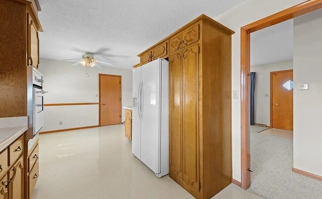 813 NE 86th St in Kansas City, MO - Building Photo - Building Photo