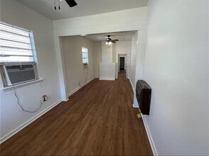 7437 Garfield St in New Orleans, LA - Building Photo - Building Photo