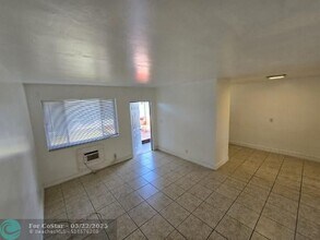 2817 Van Buren St in Hollywood, FL - Building Photo - Building Photo