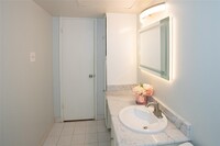 355 N Post Oak Ln photo'