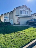 1006 Larkwood Ct in Concord, CA - Building Photo