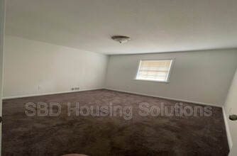403 S Forest Ave in Sugar Creek, MO - Building Photo - Building Photo